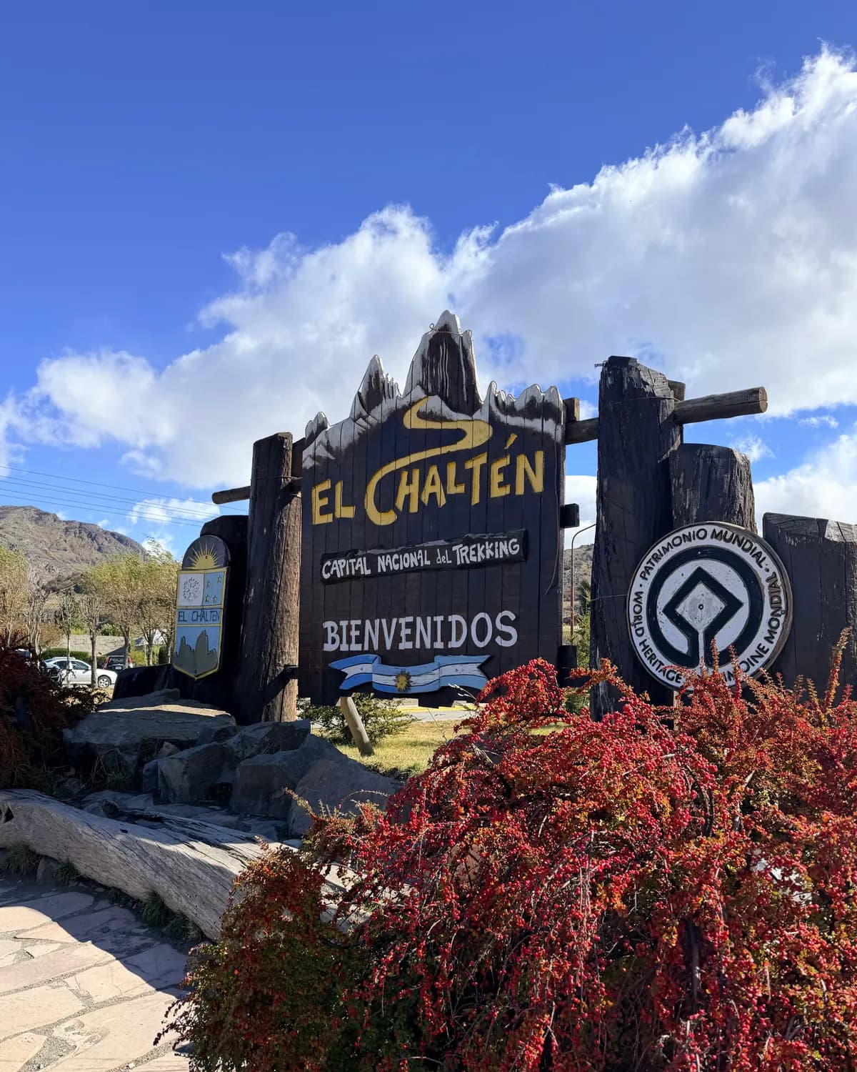 Placa de entrada de El Chaltén - Capital Nacional del Trekking